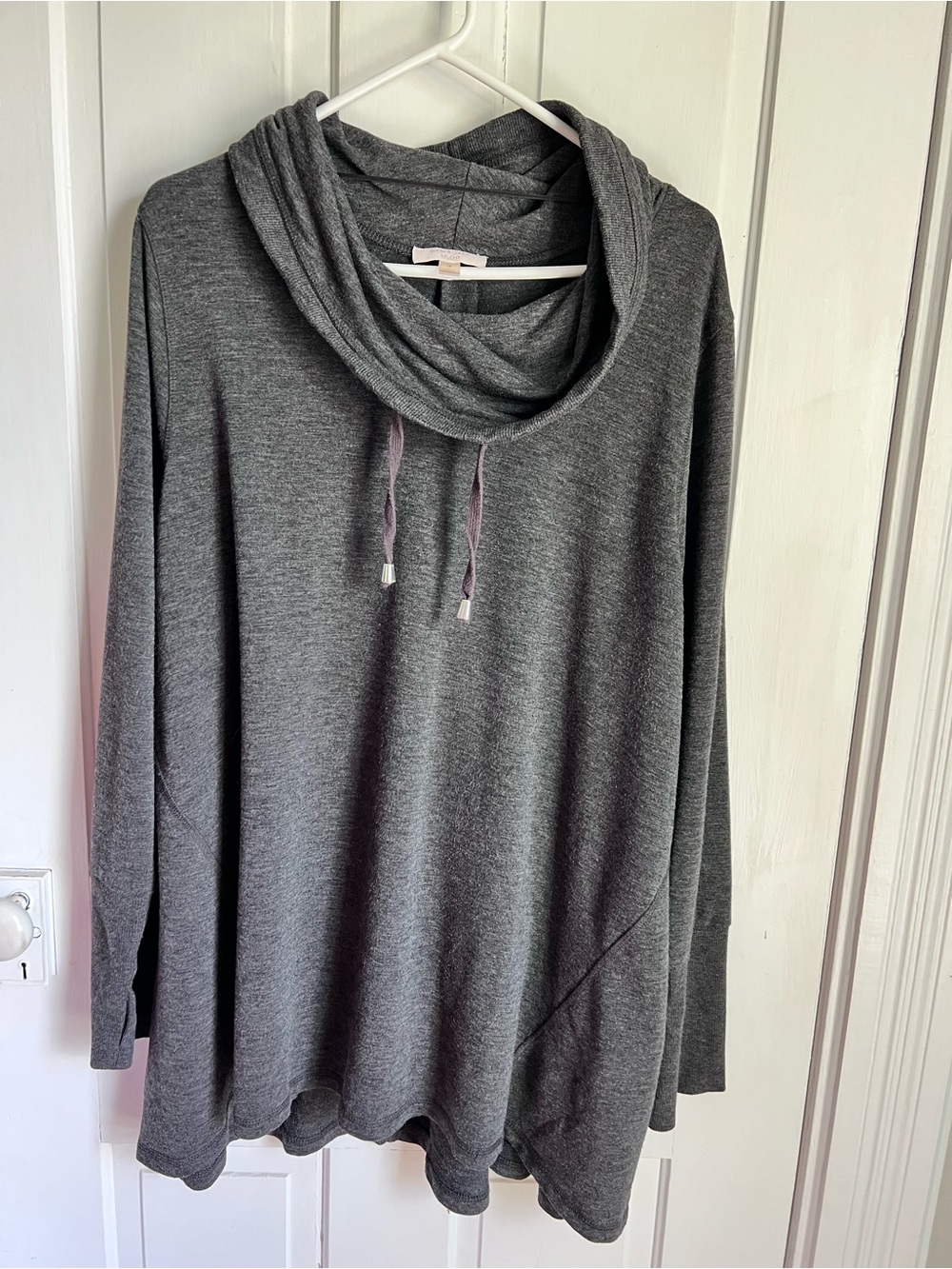 Cable & Gauge Women’s Charcoal Gray Cowl Neck Sweater size 2XL